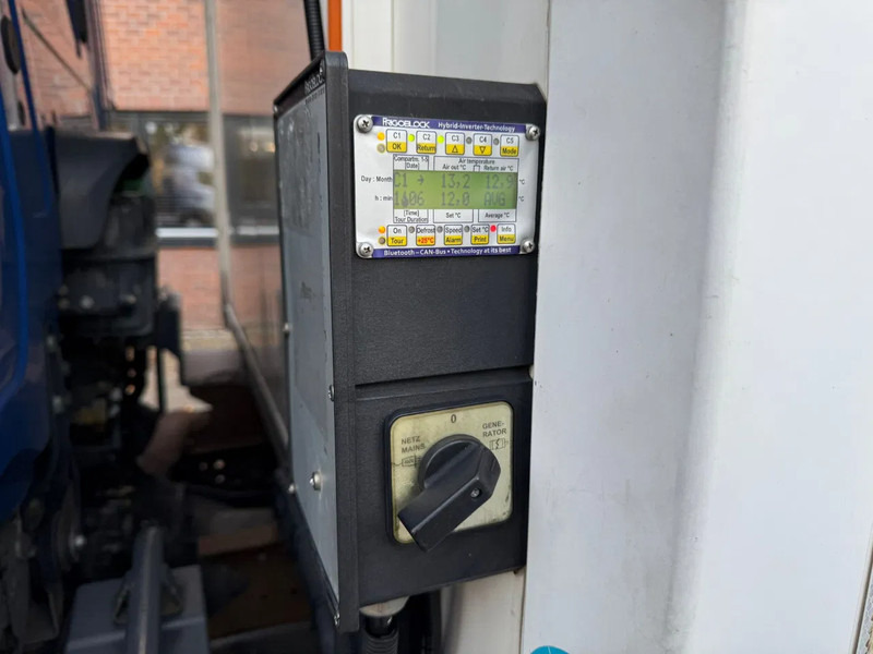 Leasing Mercedes-Benz Antos 1930 Frigoblock Dual temp 3 compartiments LBW AHK 319.640KM EURO 6 NL Truck! Mercedes-Benz Antos 1930 Frigoblock Dual temp 3 compartiments LBW AHK 319.640KM EURO 6 NL Truck!: obrázok 14 Leasing Mercedes-Benz Antos 1930 Frigoblock Dual temp 3 compartiments LBW AHK 319.640KM EURO 6 NL Truck! Mercedes-Benz Antos 1930 Frigoblock Dual temp 3 compartiments LBW AHK 319.640KM EURO 6 NL Truck!: obrázok 14