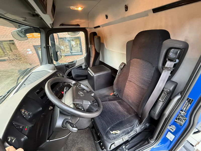 Leasing Mercedes-Benz Antos 1930 Frigoblock Dual temp 3 compartiments LBW AHK 319.640KM EURO 6 NL Truck! Mercedes-Benz Antos 1930 Frigoblock Dual temp 3 compartiments LBW AHK 319.640KM EURO 6 NL Truck!: obrázok 11 Leasing Mercedes-Benz Antos 1930 Frigoblock Dual temp 3 compartiments LBW AHK 319.640KM EURO 6 NL Truck! Mercedes-Benz Antos 1930 Frigoblock Dual temp 3 compartiments LBW AHK 319.640KM EURO 6 NL Truck!: obrázok 11