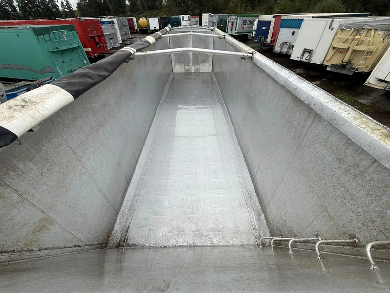 Náves sklápěcí Stas S300CX 6068KG ALU Klep/deuren Liftas APK 07/2026: obrázok 9 Náves sklápěcí Stas S300CX 6068KG ALU Klep/deuren Liftas APK 07/2026: obrázok 9