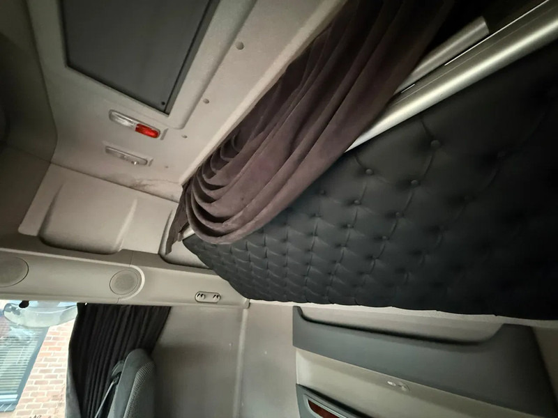 Ťahač DAF XF 460 4X2 SSC Super Space Hydraulic ACC Alcoa Special! 662,370KM! APK 07-2026: obrázok 14 Ťahač DAF XF 460 4X2 SSC Super Space Hydraulic ACC Alcoa Special! 662,370KM! APK 07-2026: obrázok 14