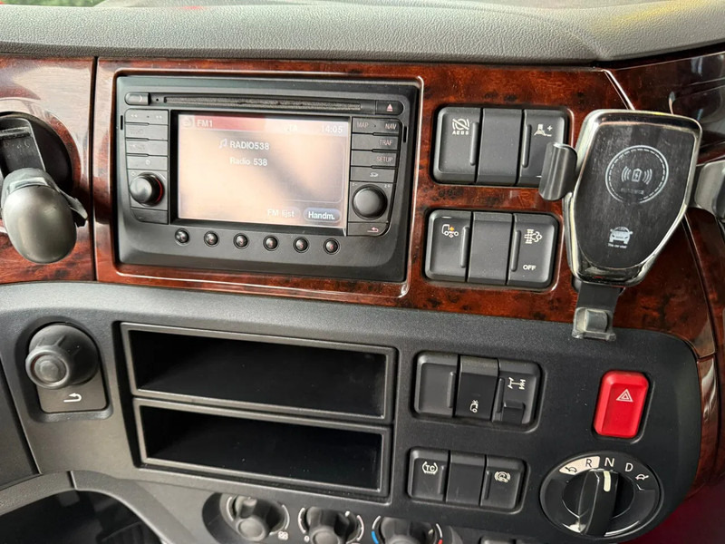 Ťahač DAF XF 460 4X2 SSC Super Space Hydraulic ACC Alcoa Special! 662,370KM! APK 07-2026: obrázok 8 Ťahač DAF XF 460 4X2 SSC Super Space Hydraulic ACC Alcoa Special! 662,370KM! APK 07-2026: obrázok 8