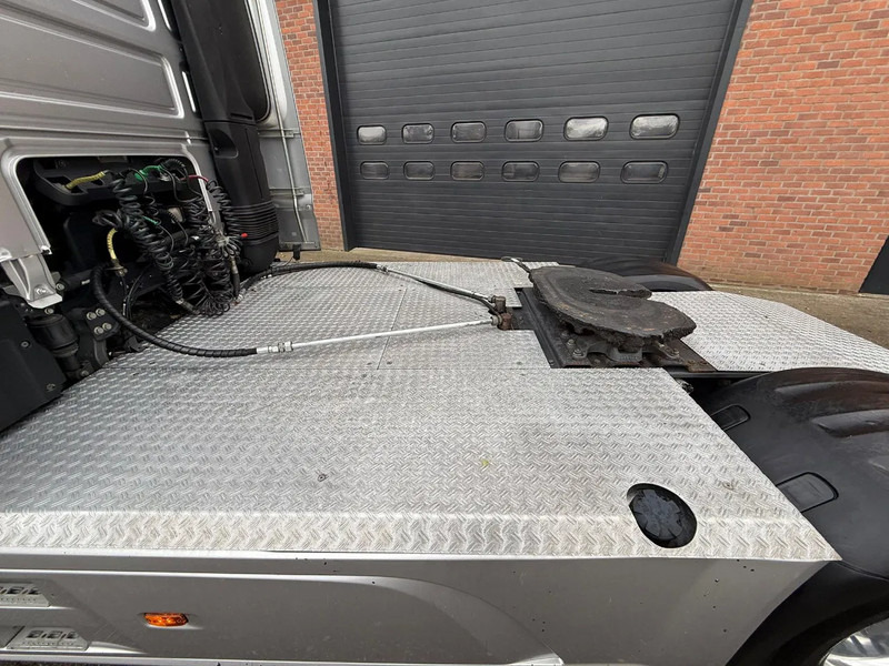 Ťahač DAF XF 460 4X2 SSC Super Space Hydraulic ACC Alcoa Special! 662,370KM! APK 07-2026: obrázok 7 Ťahač DAF XF 460 4X2 SSC Super Space Hydraulic ACC Alcoa Special! 662,370KM! APK 07-2026: obrázok 7