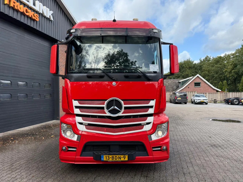 Mercedes-Benz Actros 1842 Streamspace Xenon NL Truck - Ťahač: obrázok 3 Mercedes-Benz Actros 1842 Streamspace Xenon NL Truck - Ťahač: obrázok 3