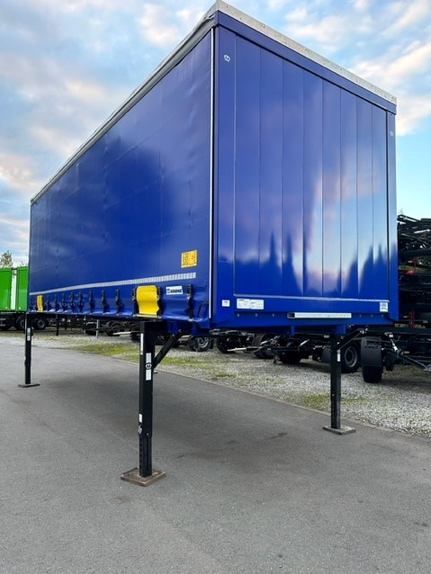 Krone BDF Wechselaufbau 7.45m - THW Ausführung - Plachtová nadstavba: obrázok 5 Krone BDF Wechselaufbau 7.45m - THW Ausführung - Plachtová nadstavba: obrázok 5
