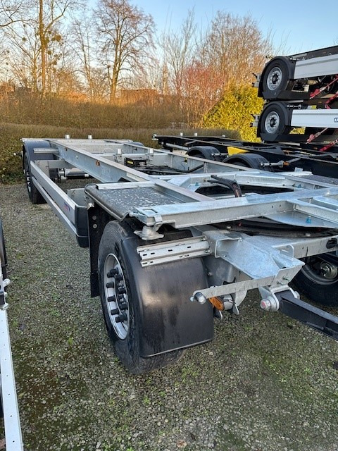 Schmitz Cargobull BDF-System, Standard, ohne Zulassung. - Príves preprava kontajnerov/ Výmenná nadstavba: obrázok 1 Schmitz Cargobull BDF-System, Standard, ohne Zulassung. - Príves preprava kontajnerov/ Výmenná nadstavba: obrázok 1