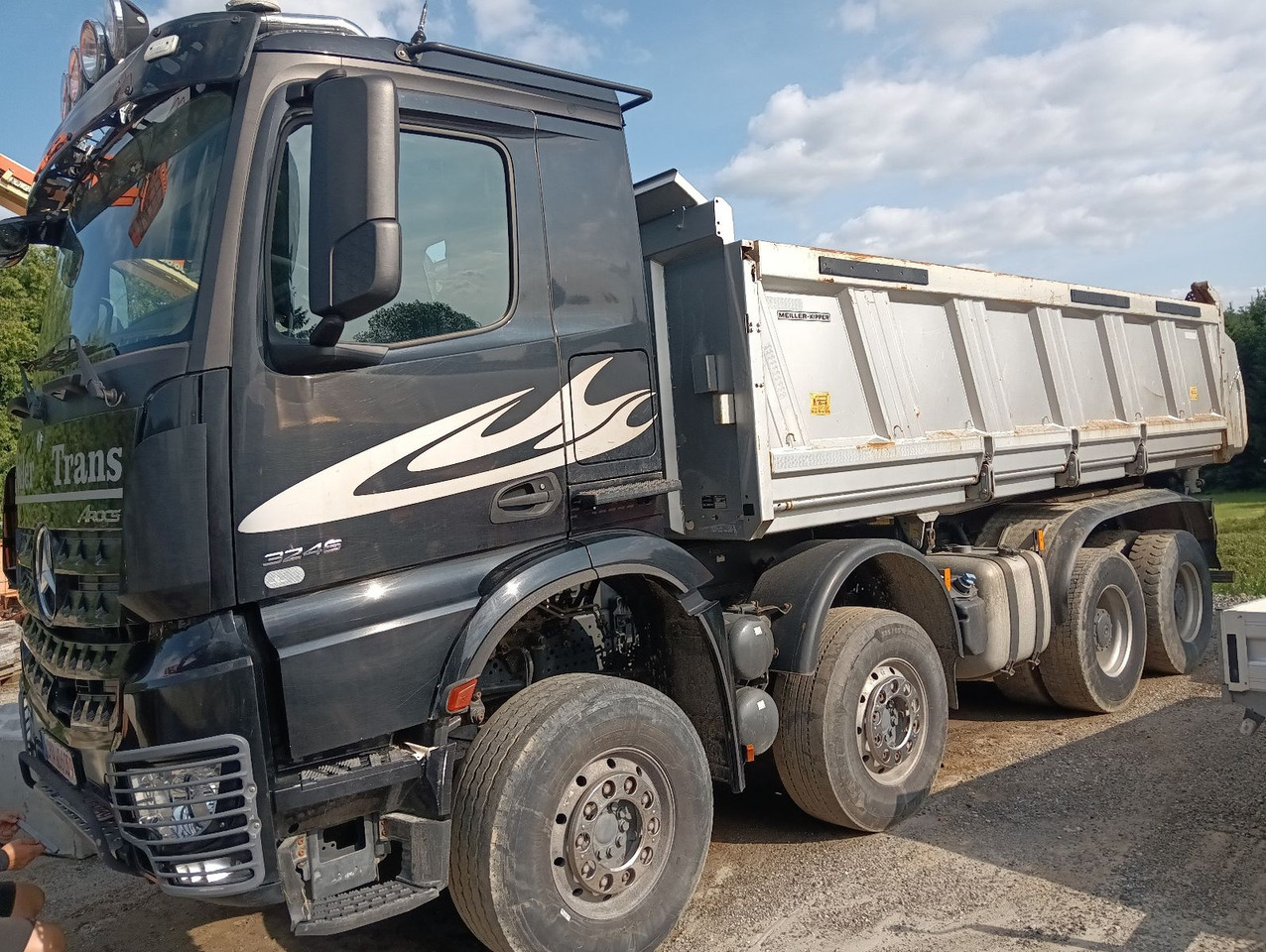 Mercedes-Benz AROCS 3246 8x4 MEILLER 3-Seiten Bordmatic SCHALT - Sklápač: obrázok 5 Mercedes-Benz AROCS 3246 8x4 MEILLER 3-Seiten Bordmatic SCHALT - Sklápač: obrázok 5