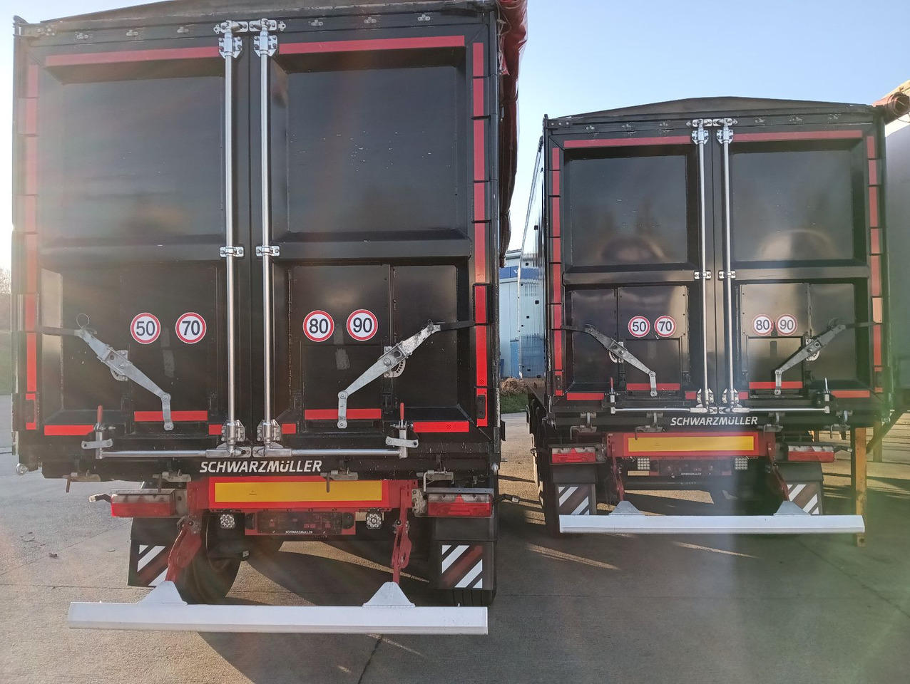 Schwarzmüller K-Serie ALU 54m3 Getreide Nur 69.340km 6250kg - Náves sklápěcí: obrázok 5 Schwarzmüller K-Serie ALU 54m3 Getreide Nur 69.340km 6250kg - Náves sklápěcí: obrázok 5