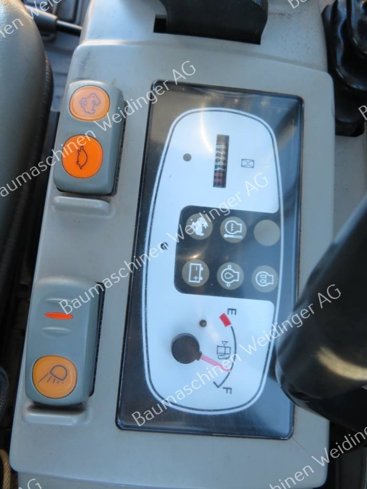 Mini rýpadlo Komatsu PC 16 R-3HS: obrázok 11 Mini rýpadlo Komatsu PC 16 R-3HS: obrázok 11