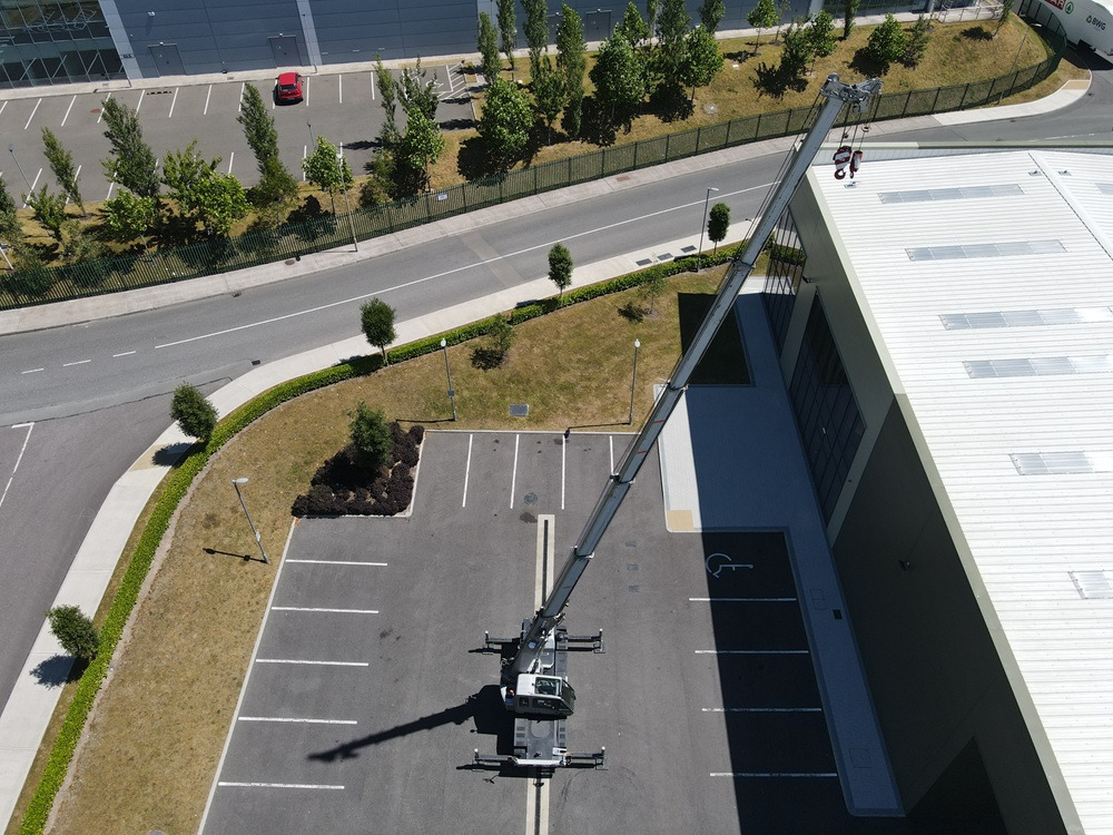 KATO 13 Ton City Crane with Only 6,822kms and 1,362 hours from New - Žeriav pre všetky terény: obrázok 2 KATO 13 Ton City Crane with Only 6,822kms and 1,362 hours from New - Žeriav pre všetky terény: obrázok 2