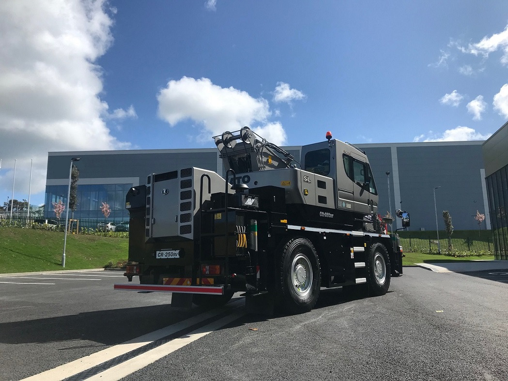 KATO CR-250Rv - 25 Ton City Crane - Autožeriav: obrázok 2 KATO CR-250Rv - 25 Ton City Crane - Autožeriav: obrázok 2