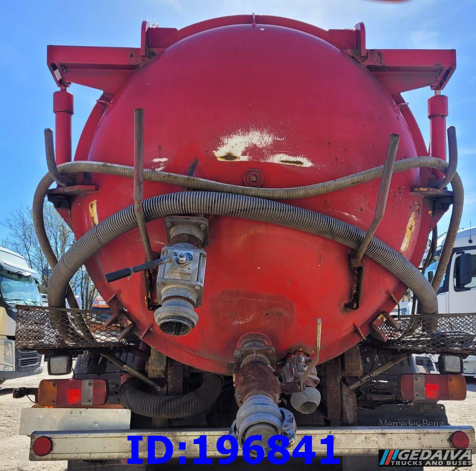 7.3 m3 - Vacuum tank - Cisternový kontajner: obrázok 2 7.3 m3 - Vacuum tank - Cisternový kontajner: obrázok 2