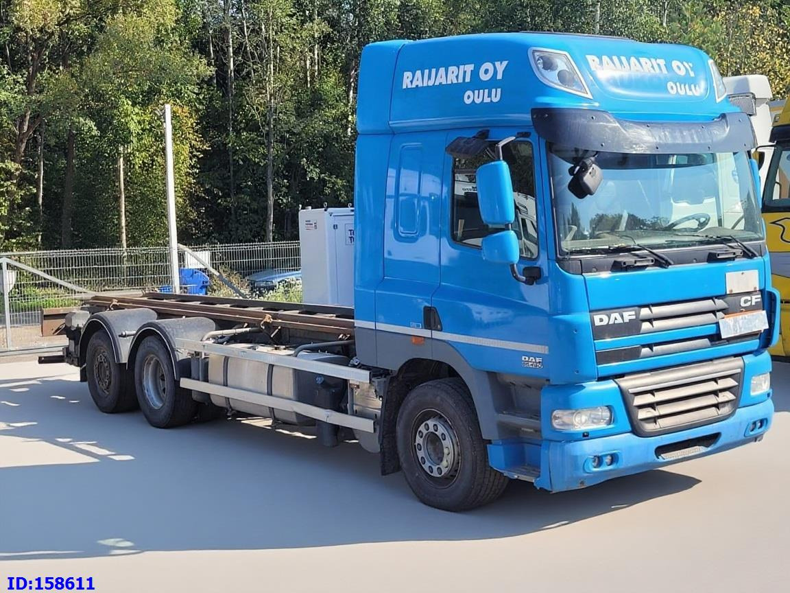 DAF CF 85.460 6x2 Euro5 - Podvozek s kabinou: obrázok 4 DAF CF 85.460 6x2 Euro5 - Podvozek s kabinou: obrázok 4