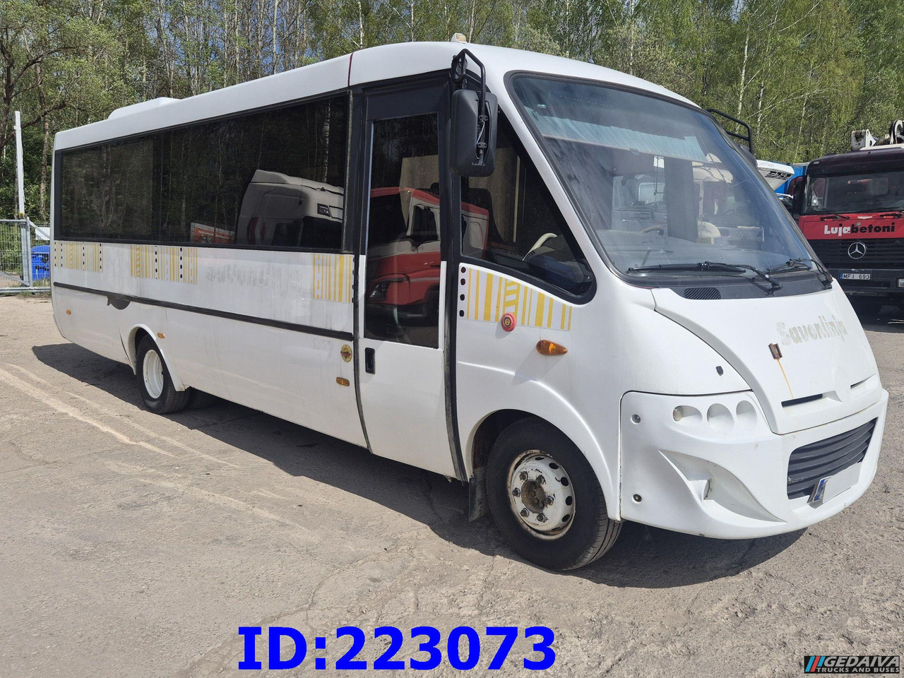 IVECO Thesi 65C18 27place - Autokar: obrázok 4 IVECO Thesi 65C18 27place - Autokar: obrázok 4