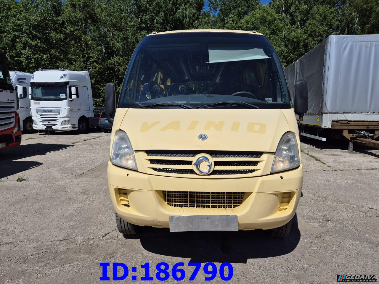 IVECO Wing Daily Tourys 25-seater - Autokar: obrázok 2 IVECO Wing Daily Tourys 25-seater - Autokar: obrázok 2