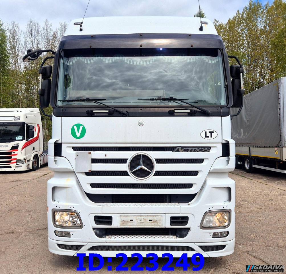 MERCEDES-BENZ Actros 2541 6x2 Retarder Euro5 - Plachtové nákladné vozidlo: obrázok 2 MERCEDES-BENZ Actros 2541 6x2 Retarder Euro5 - Plachtové nákladné vozidlo: obrázok 2