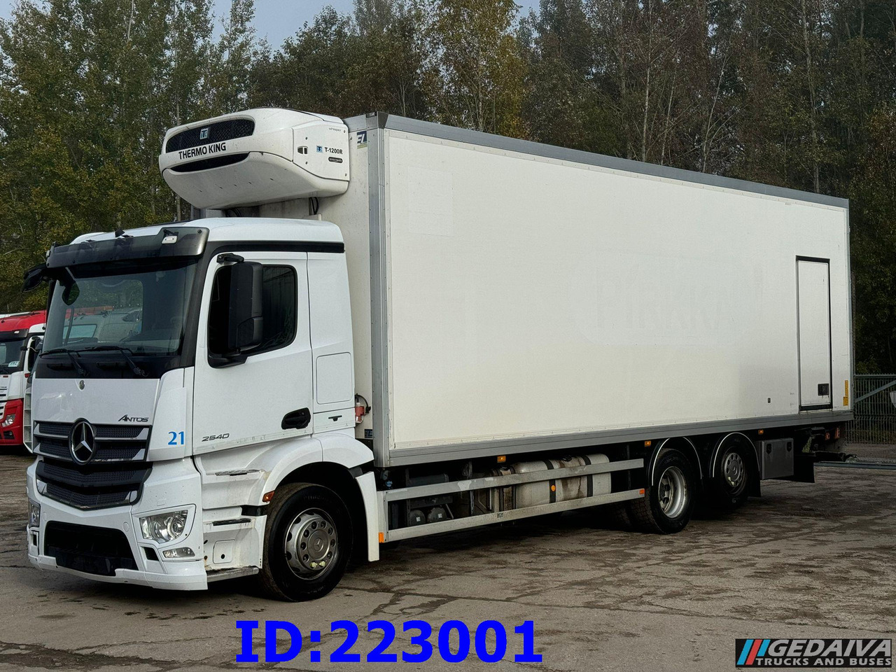 MERCEDES-BENZ Antos 2540 6x2 Euro6 - Chladirenské nákladné vozidlo: obrázok 1 MERCEDES-BENZ Antos 2540 6x2 Euro6 - Chladirenské nákladné vozidlo: obrázok 1