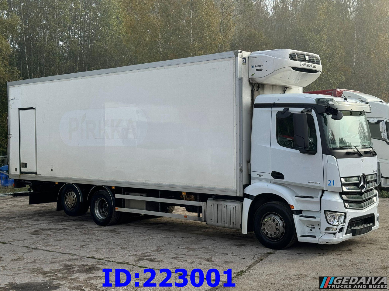 MERCEDES-BENZ Antos 2540 6x2 Euro6 - Chladirenské nákladné vozidlo: obrázok 2 MERCEDES-BENZ Antos 2540 6x2 Euro6 - Chladirenské nákladné vozidlo: obrázok 2