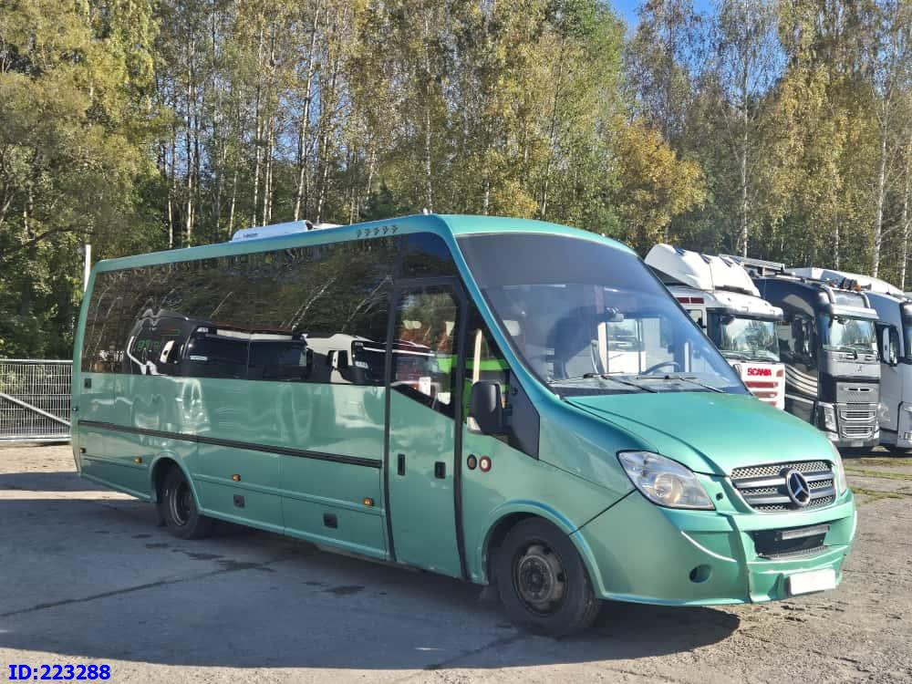 MERCEDES-BENZ Prospector Rosero Sunrider Vario 818 Euro5 - Autokar: obrázok 4 MERCEDES-BENZ Prospector Rosero Sunrider Vario 818 Euro5 - Autokar: obrázok 4