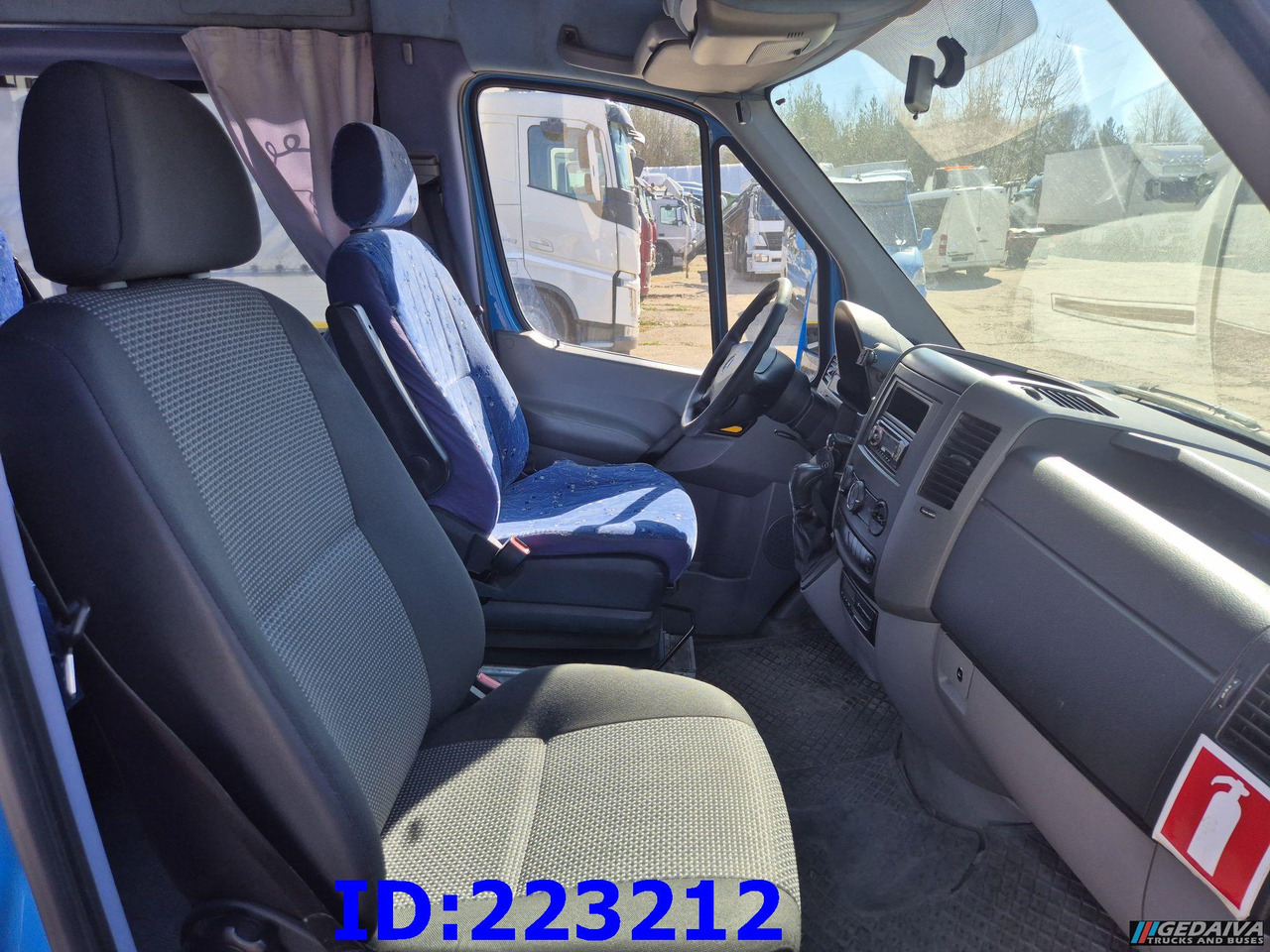 Minibus, Mikrobus MERCEDES-BENZ Sprinter 316 VIP Euro5: obrázok 10 Minibus, Mikrobus MERCEDES-BENZ Sprinter 316 VIP Euro5: obrázok 10