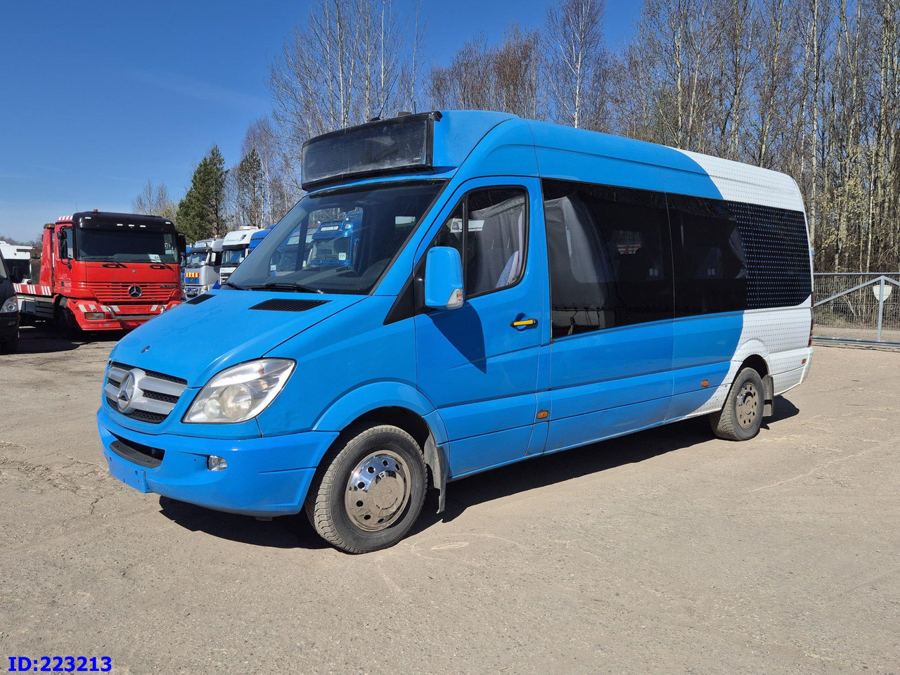 MERCEDES-BENZ Sprinter 316 VIP Euro5 - Autokar: obrázok 1 MERCEDES-BENZ Sprinter 316 VIP Euro5 - Autokar: obrázok 1