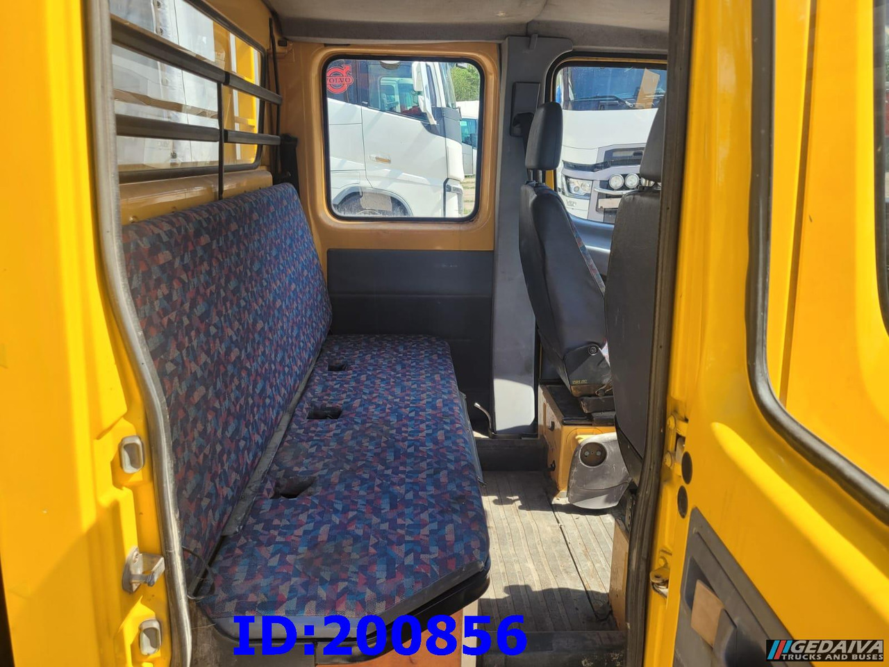 Valníkový/ Plošinový nákladný automobil MERCEDES-BENZ Sprinter 408D - 5 Seater: obrázok 14 Valníkový/ Plošinový nákladný automobil MERCEDES-BENZ Sprinter 408D - 5 Seater: obrázok 14