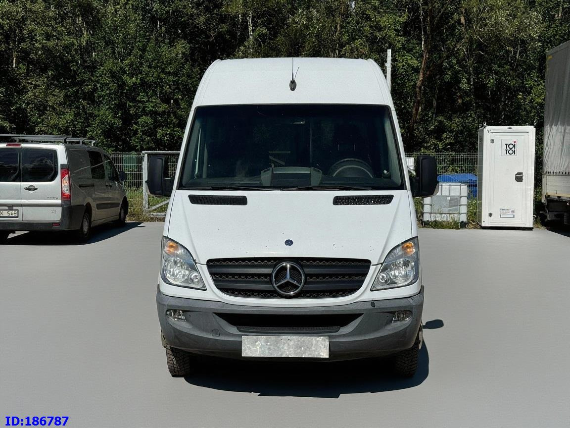 MERCEDES-BENZ Sprinter 516 - 17-seater - Euro5 - Minibus, Mikrobus: obrázok 2 MERCEDES-BENZ Sprinter 516 - 17-seater - Euro5 - Minibus, Mikrobus: obrázok 2
