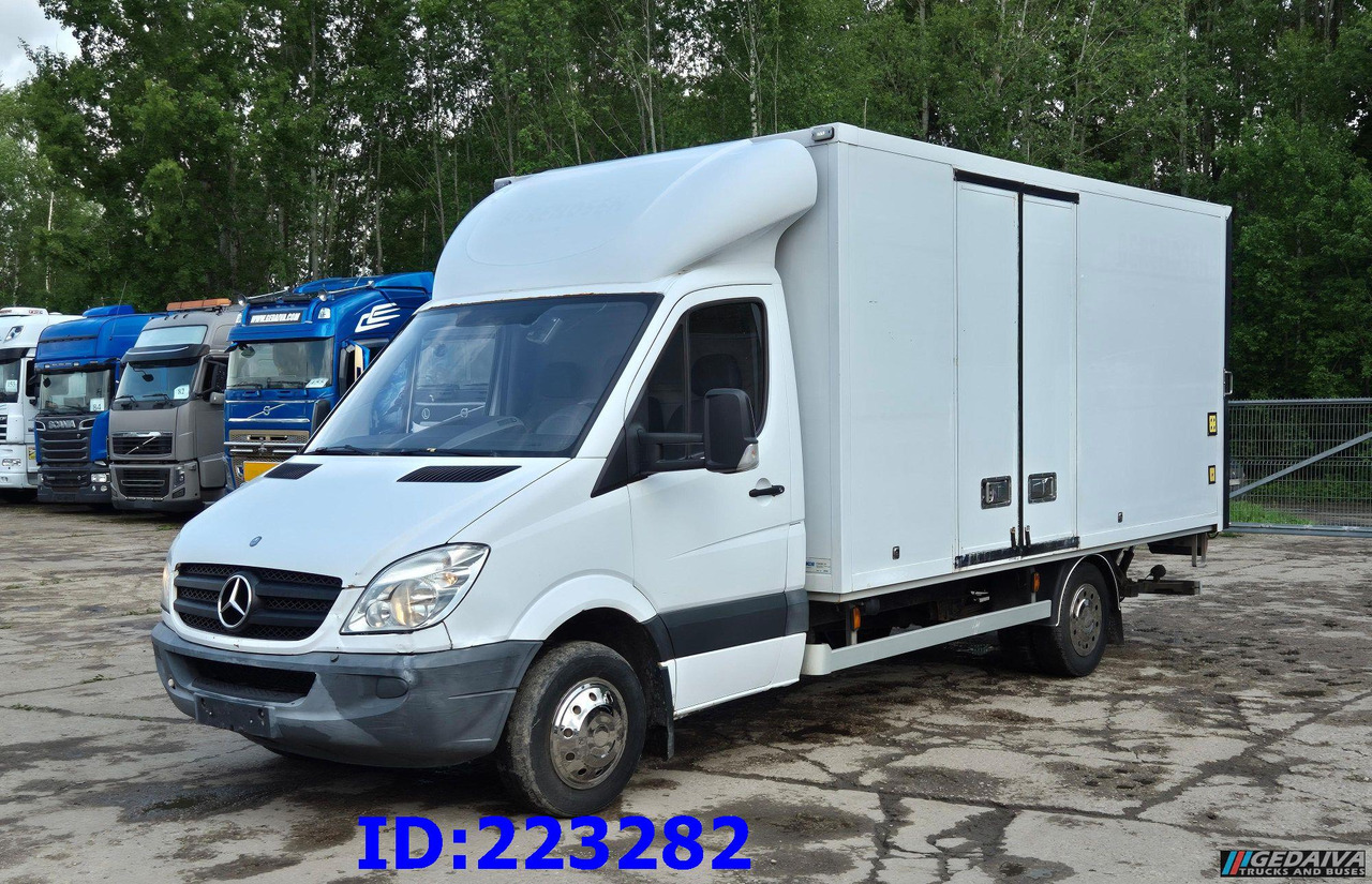 MERCEDES-BENZ Sprinter 516 SUPER - Skříňový nákladní auto: obrázok 1 MERCEDES-BENZ Sprinter 516 SUPER - Skříňový nákladní auto: obrázok 1