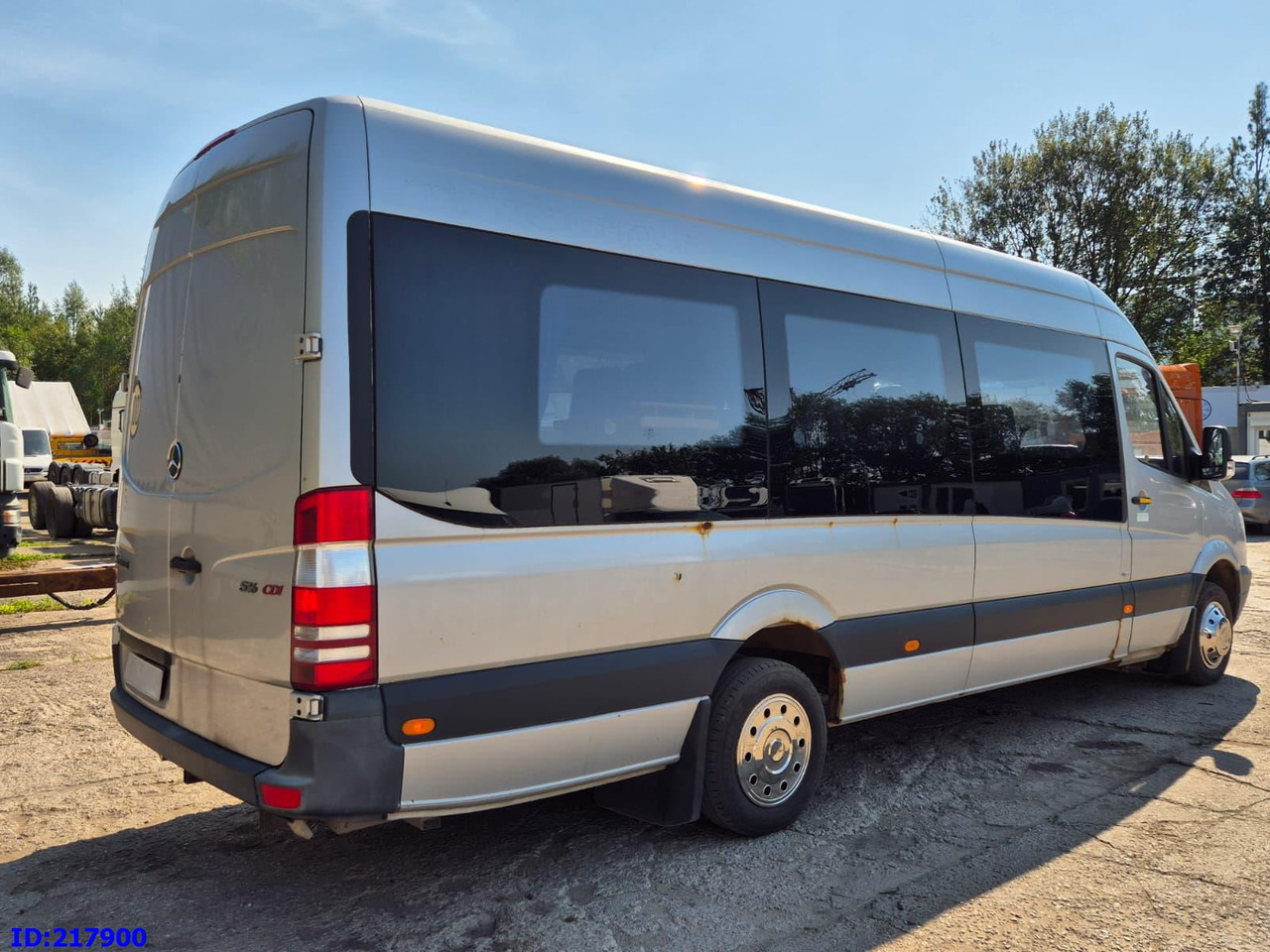 MERCEDES-BENZ Sprinter 516 - VIP -  17 places - Autokar: obrázok 5 MERCEDES-BENZ Sprinter 516 - VIP -  17 places - Autokar: obrázok 5