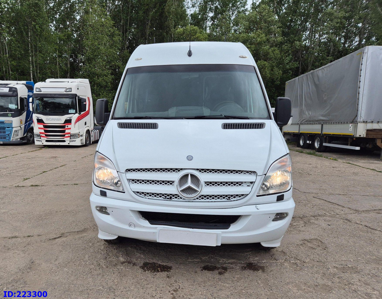 MERCEDES-BENZ Sprinter 518 VIP - 17 Seater - Minibus, Mikrobus: obrázok 2 MERCEDES-BENZ Sprinter 518 VIP - 17 Seater - Minibus, Mikrobus: obrázok 2