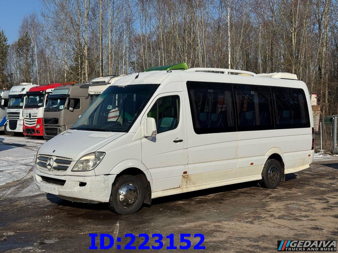 MERCEDES-BENZ Sprinter 518-VIP- 17 places - Autokar: obrázok 4 MERCEDES-BENZ Sprinter 518-VIP- 17 places - Autokar: obrázok 4