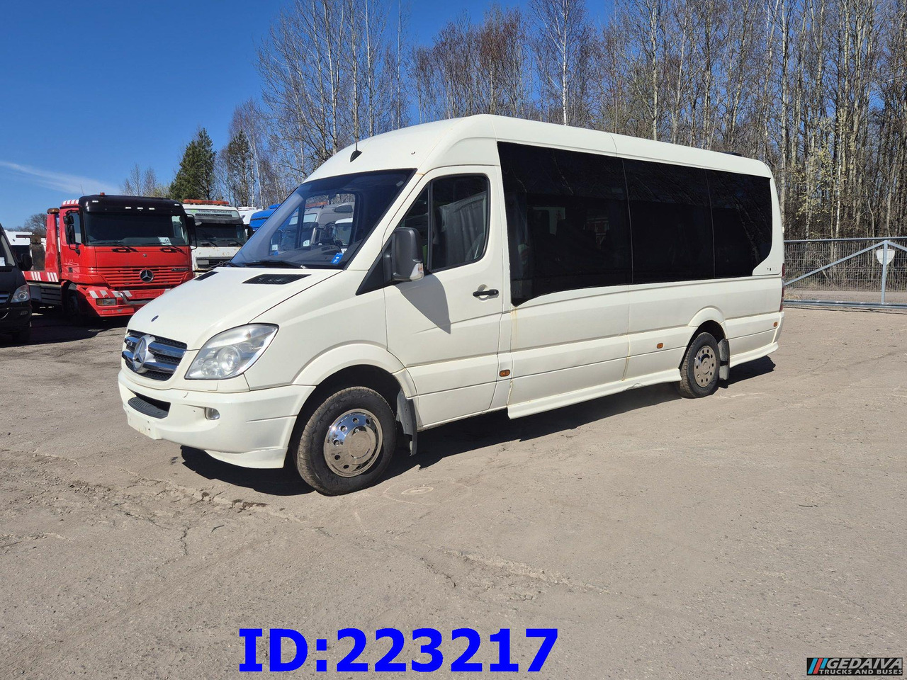 MERCEDES-BENZ Sprinter 518 VIP Prostyle 17-Place (Motor defekt) - Autokar: obrázok 1 MERCEDES-BENZ Sprinter 518 VIP Prostyle 17-Place (Motor defekt) - Autokar: obrázok 1