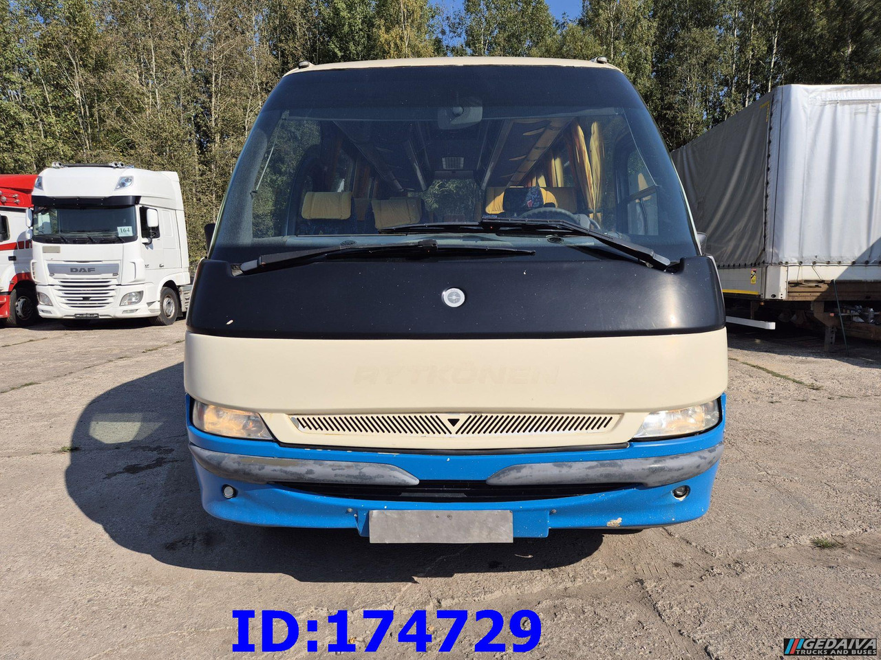 MERCEDES-BENZ Vario 815 26-Seater - Autokar: obrázok 2 MERCEDES-BENZ Vario 815 26-Seater - Autokar: obrázok 2