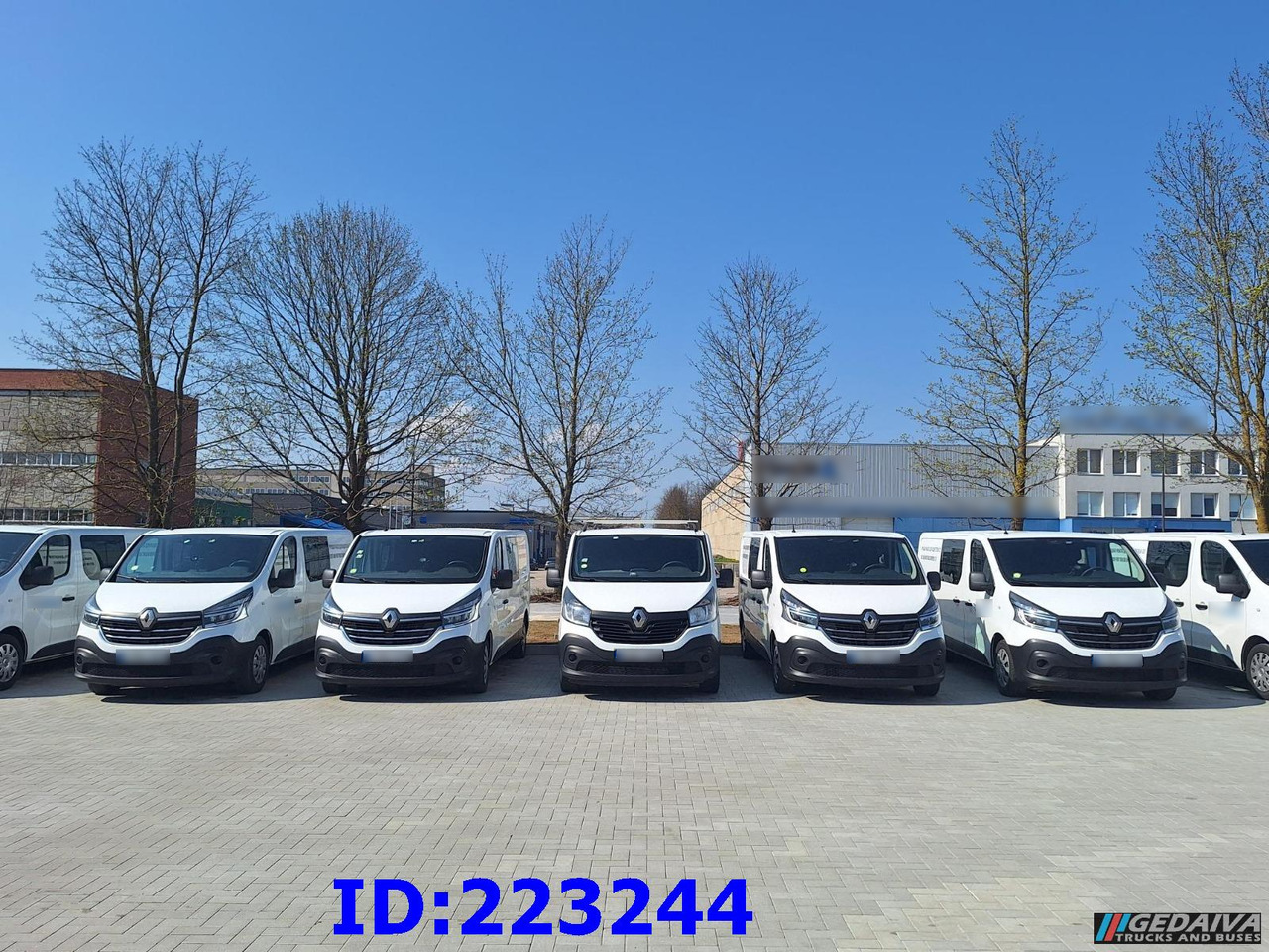 RENAULT Trafic (6pcs. available) - Dodávkа s dvojitou kabínou: obrázok 2 RENAULT Trafic (6pcs. available) - Dodávkа s dvojitou kabínou: obrázok 2