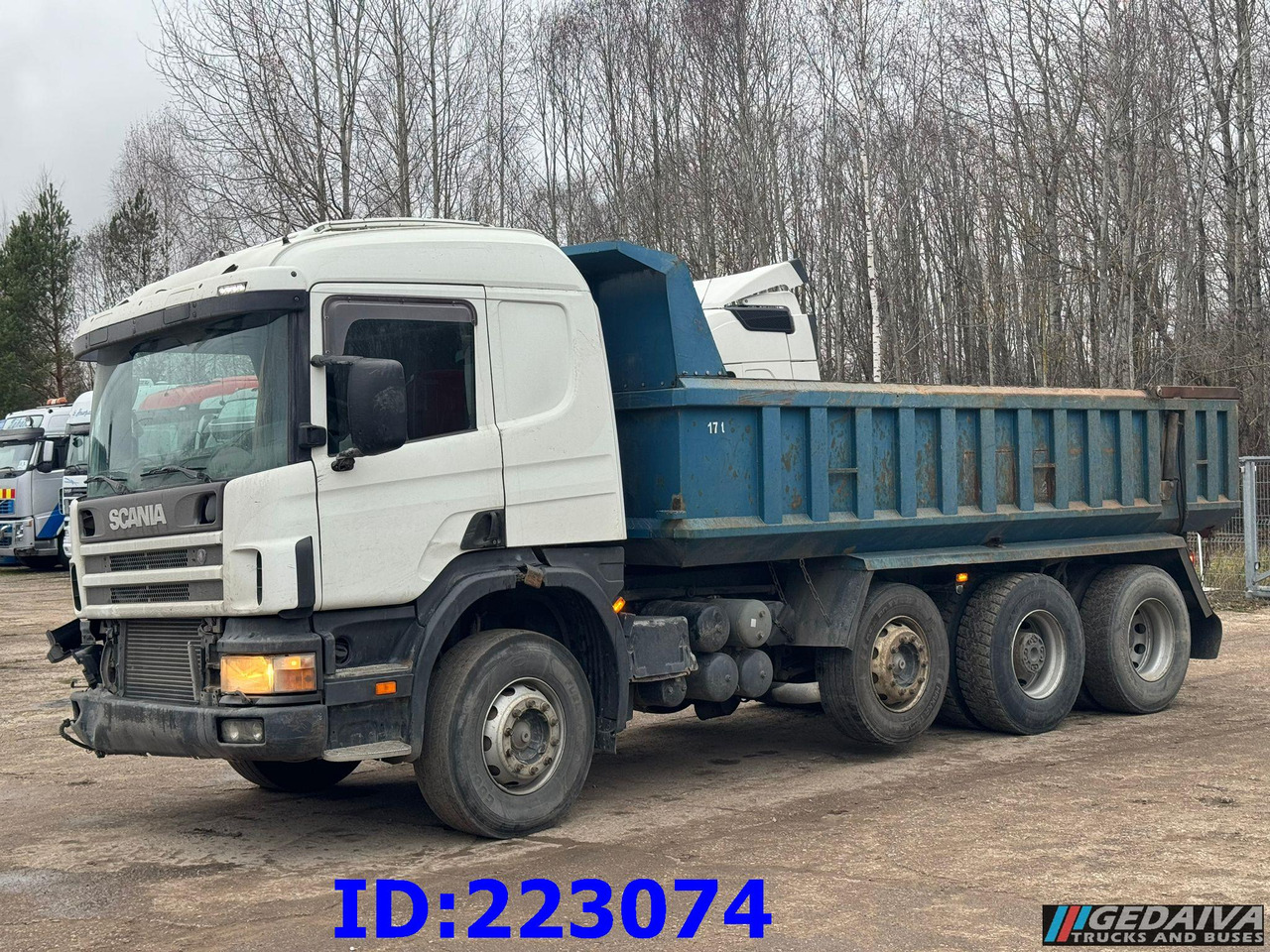 SCANIA 124 8x2 - Manual - Full steel - Sklápač: obrázok 2 SCANIA 124 8x2 - Manual - Full steel - Sklápač: obrázok 2