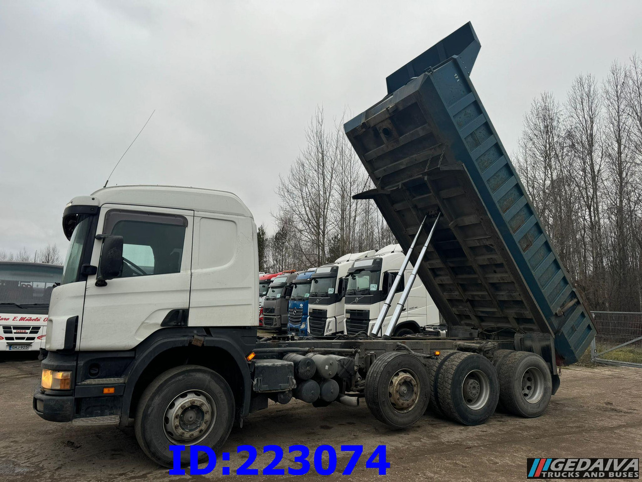SCANIA 124 8x2 - Manual - Full steel - Sklápač: obrázok 1 SCANIA 124 8x2 - Manual - Full steel - Sklápač: obrázok 1