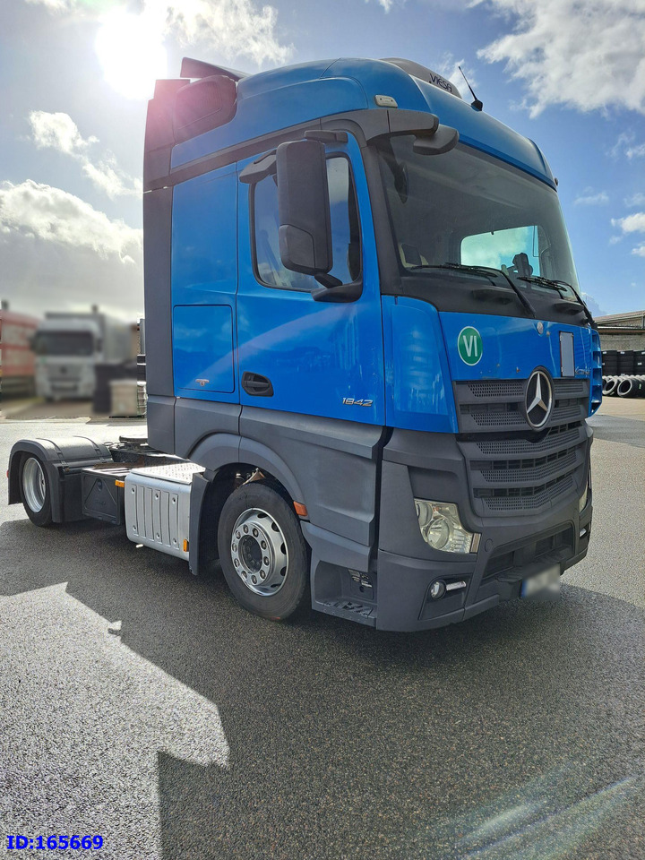 MERCEDES-BENZ Actros 1842 - Mega - Euro6 - Ťahač: obrázok 1 MERCEDES-BENZ Actros 1842 - Mega - Euro6 - Ťahač: obrázok 1