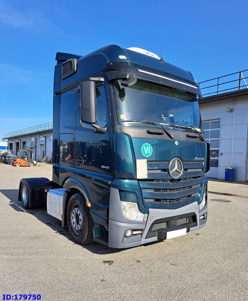 MERCEDES-BENZ Actros 1843 Euro6 - Ťahač: obrázok 2 MERCEDES-BENZ Actros 1843 Euro6 - Ťahač: obrázok 2
