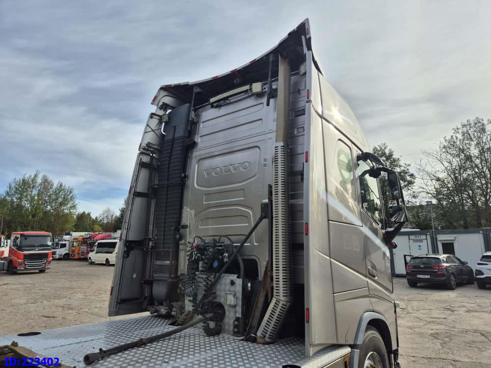 VOLVO FH13 540HP 6x4 low mileage 660.000 km. hydraulics - Ťahač: obrázok 5 VOLVO FH13 540HP 6x4 low mileage 660.000 km. hydraulics - Ťahač: obrázok 5