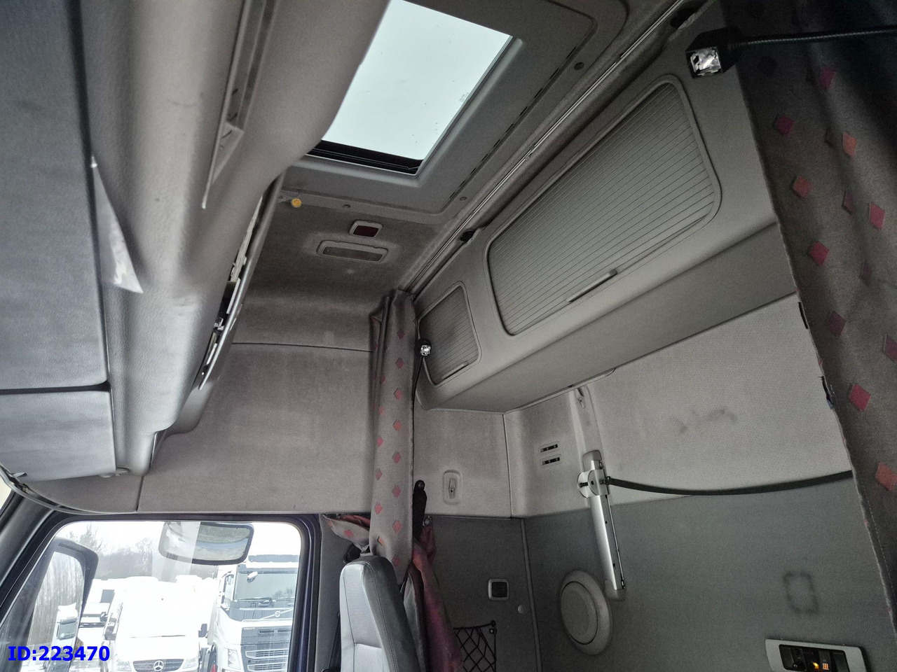 Podvozek s kabinou VOLVO FH12 420HP 6x2: obrázok 19