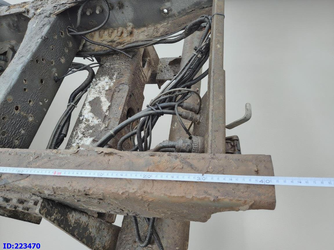 Podvozek s kabinou VOLVO FH12 420HP 6x2: obrázok 8