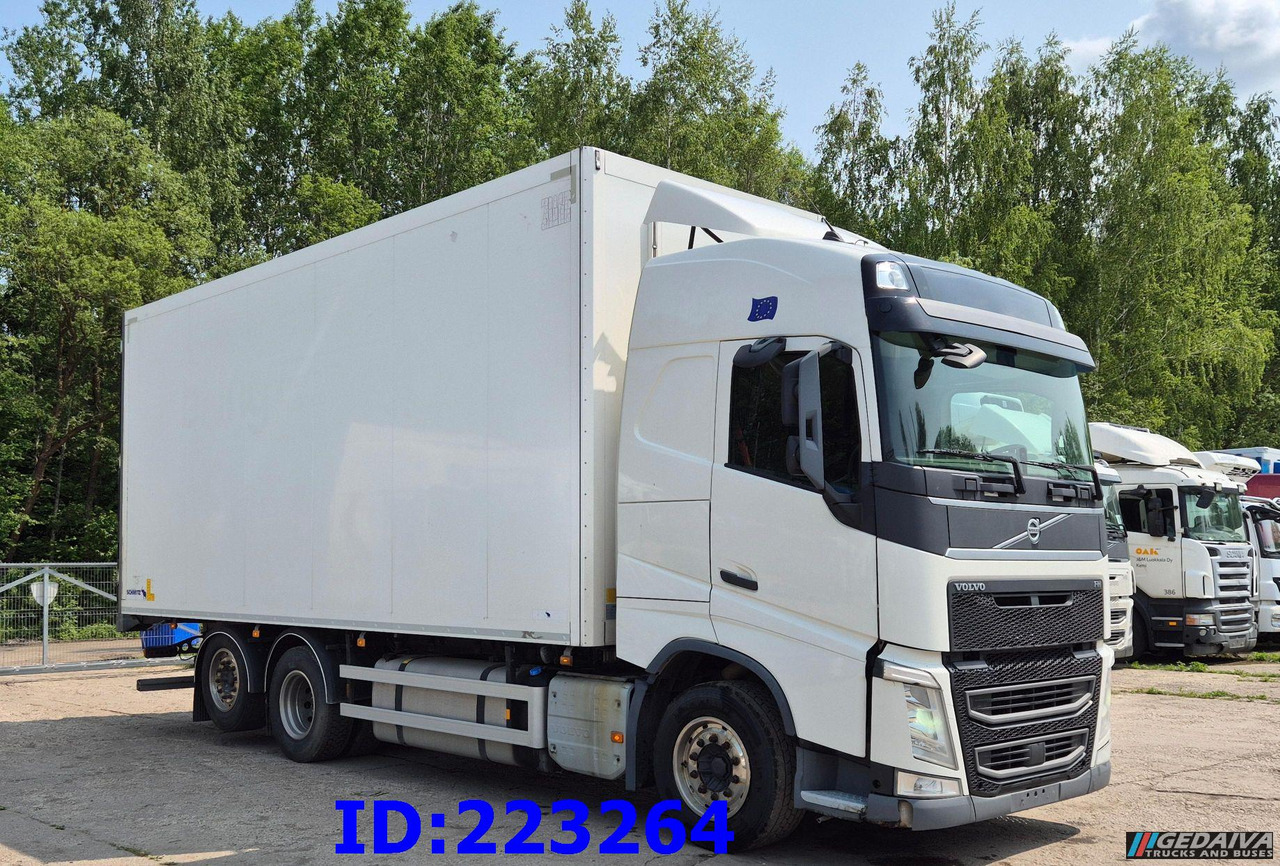 VOLVO FH13 460HP 6x2 Steering axle Euro6 - Chladirenské nákladné vozidlo: obrázok 2 VOLVO FH13 460HP 6x2 Steering axle Euro6 - Chladirenské nákladné vozidlo: obrázok 2