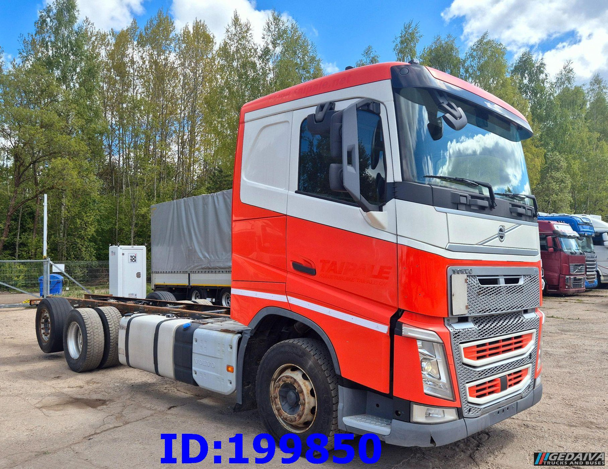 VOLVO FH13 540HP 6x2 Euro6 - Podvozek s kabinou: obrázok 4 VOLVO FH13 540HP 6x2 Euro6 - Podvozek s kabinou: obrázok 4