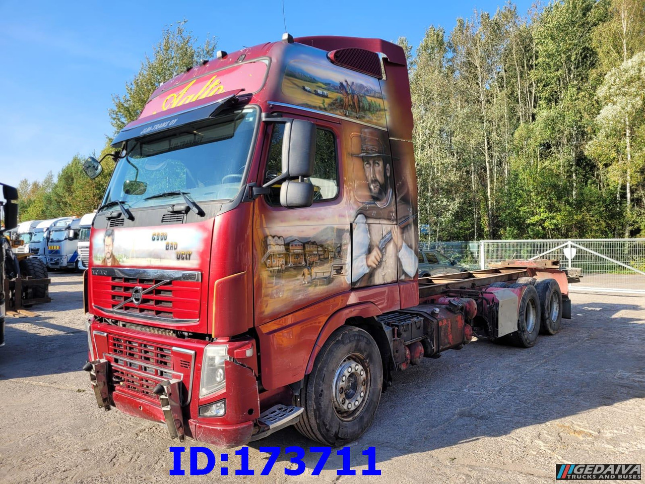 VOLVO FH16 700HP 6x4 Euro5 - Podvozek s kabinou: obrázok 1 VOLVO FH16 700HP 6x4 Euro5 - Podvozek s kabinou: obrázok 1