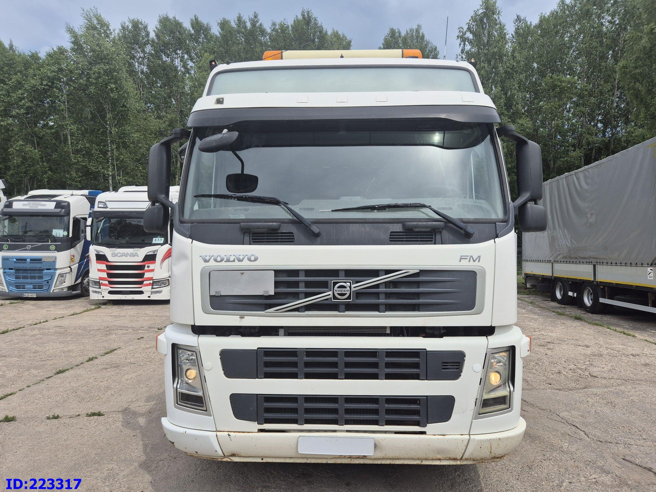 VOLVO FM13 480HP 8x4 (Big axle) - Sklápač: obrázok 2 VOLVO FM13 480HP 8x4 (Big axle) - Sklápač: obrázok 2