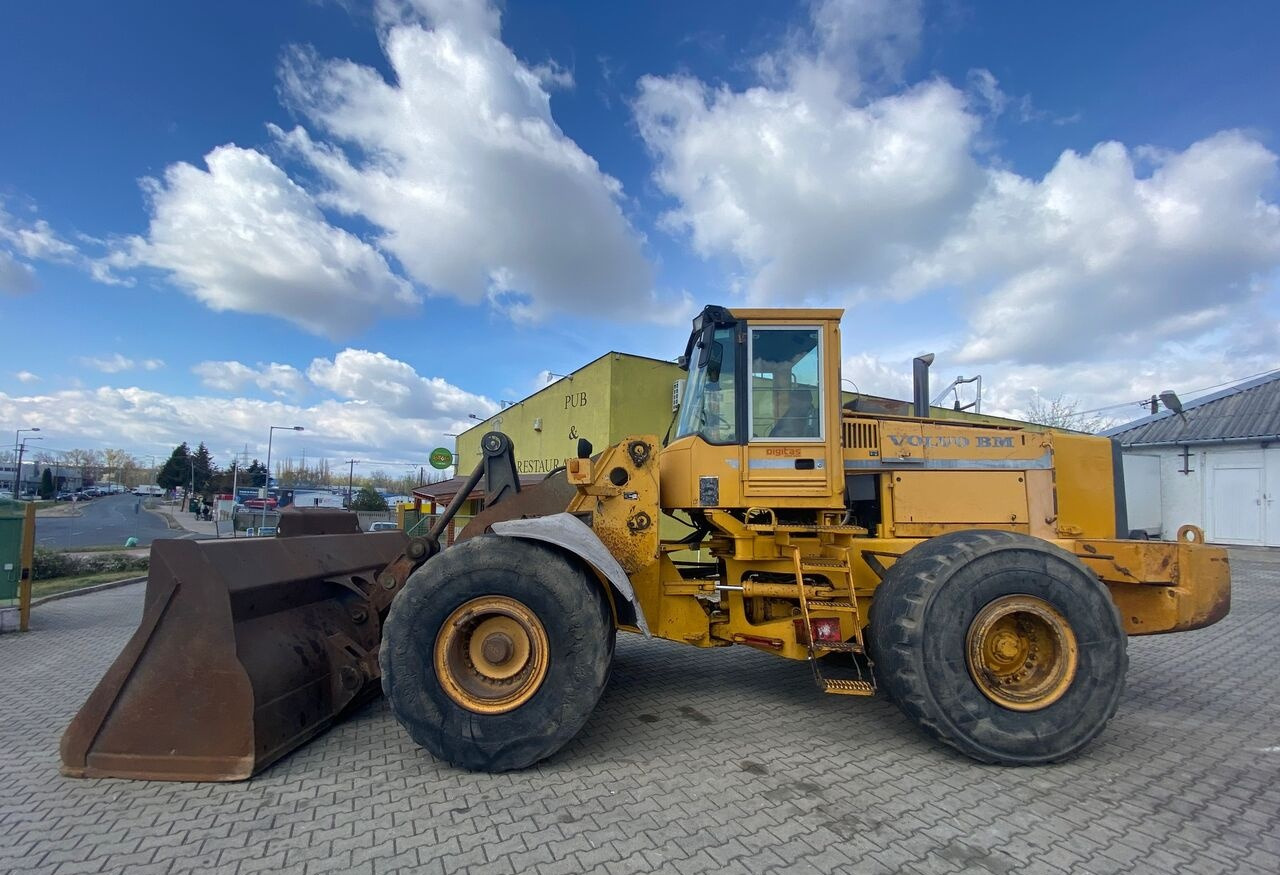 Volvo L180 - Kolesový nakladač: obrázok 1 Volvo L180 - Kolesový nakladač: obrázok 1