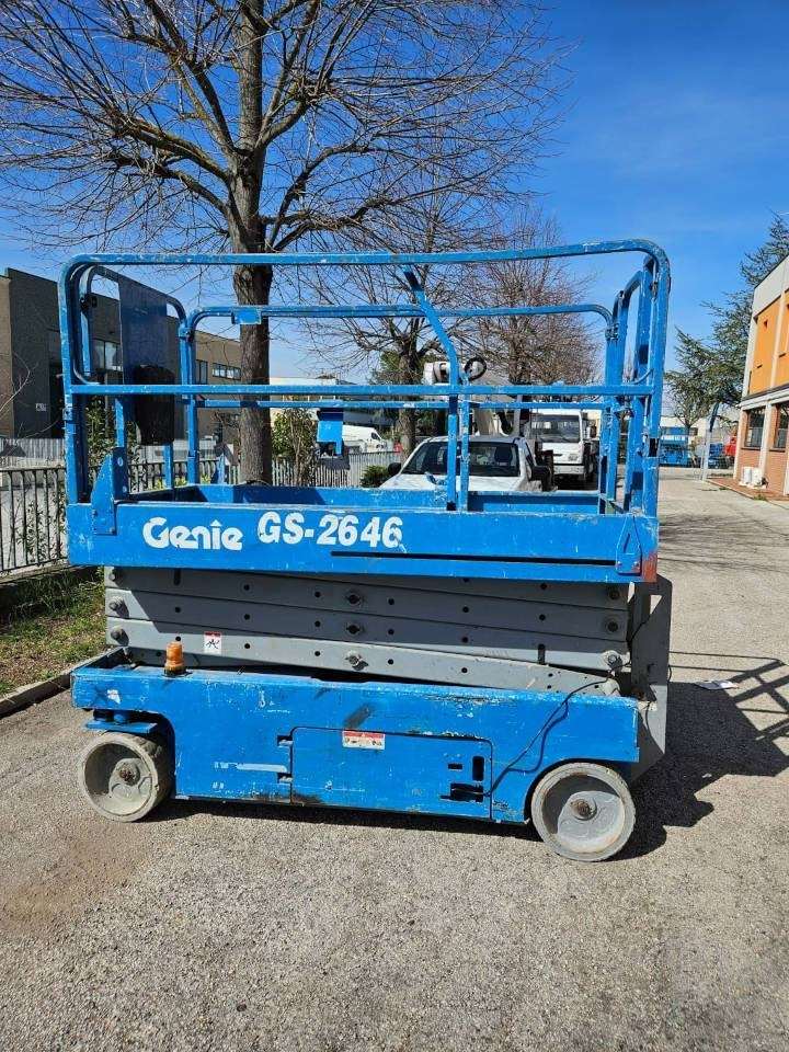 Genie GS 2646 - Samohybná plošiny: obrázok 1 Genie GS 2646 - Samohybná plošiny: obrázok 1