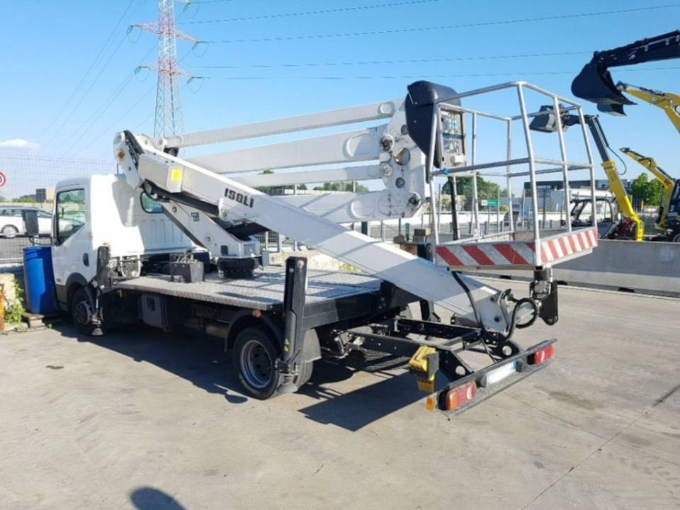 Isoli PNT 205 NH - Automobilová plošina: obrázok 3 Isoli PNT 205 NH - Automobilová plošina: obrázok 3