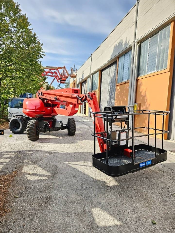 Manitou 160 ATJ - Kĺbová pracovná plošina: obrázok 1 Manitou 160 ATJ - Kĺbová pracovná plošina: obrázok 1