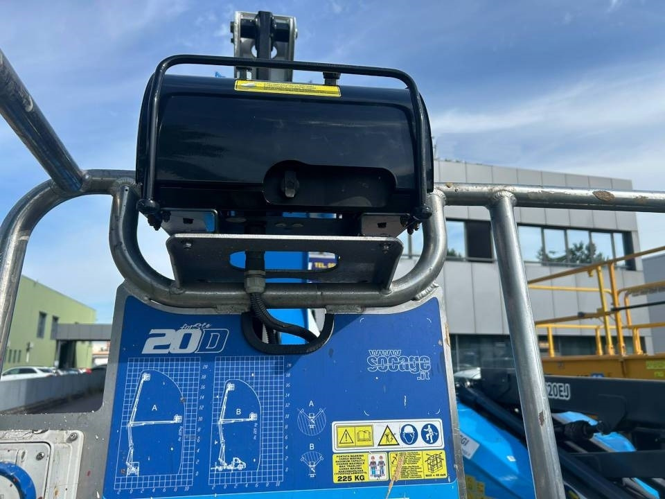 Socage 20D  - Automobilová plošina: obrázok 5 Socage 20D  - Automobilová plošina: obrázok 5