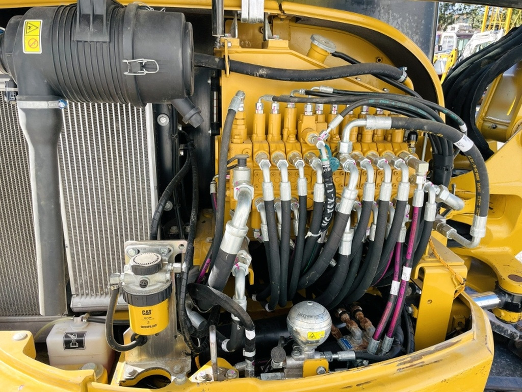 Caterpillar 305E CR (4086) - Mini rýpadlo: obrázok 5 Caterpillar 305E CR (4086) - Mini rýpadlo: obrázok 5